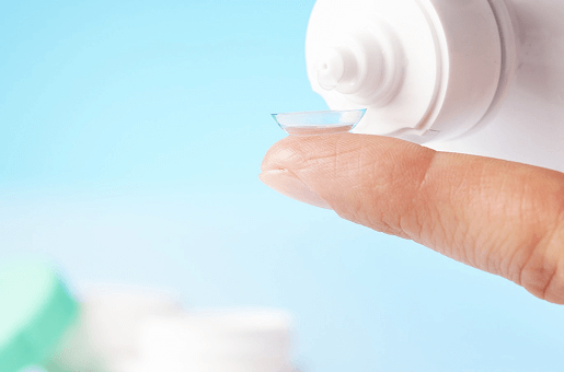 Liquidi e soluzioni per lenti a contatto
